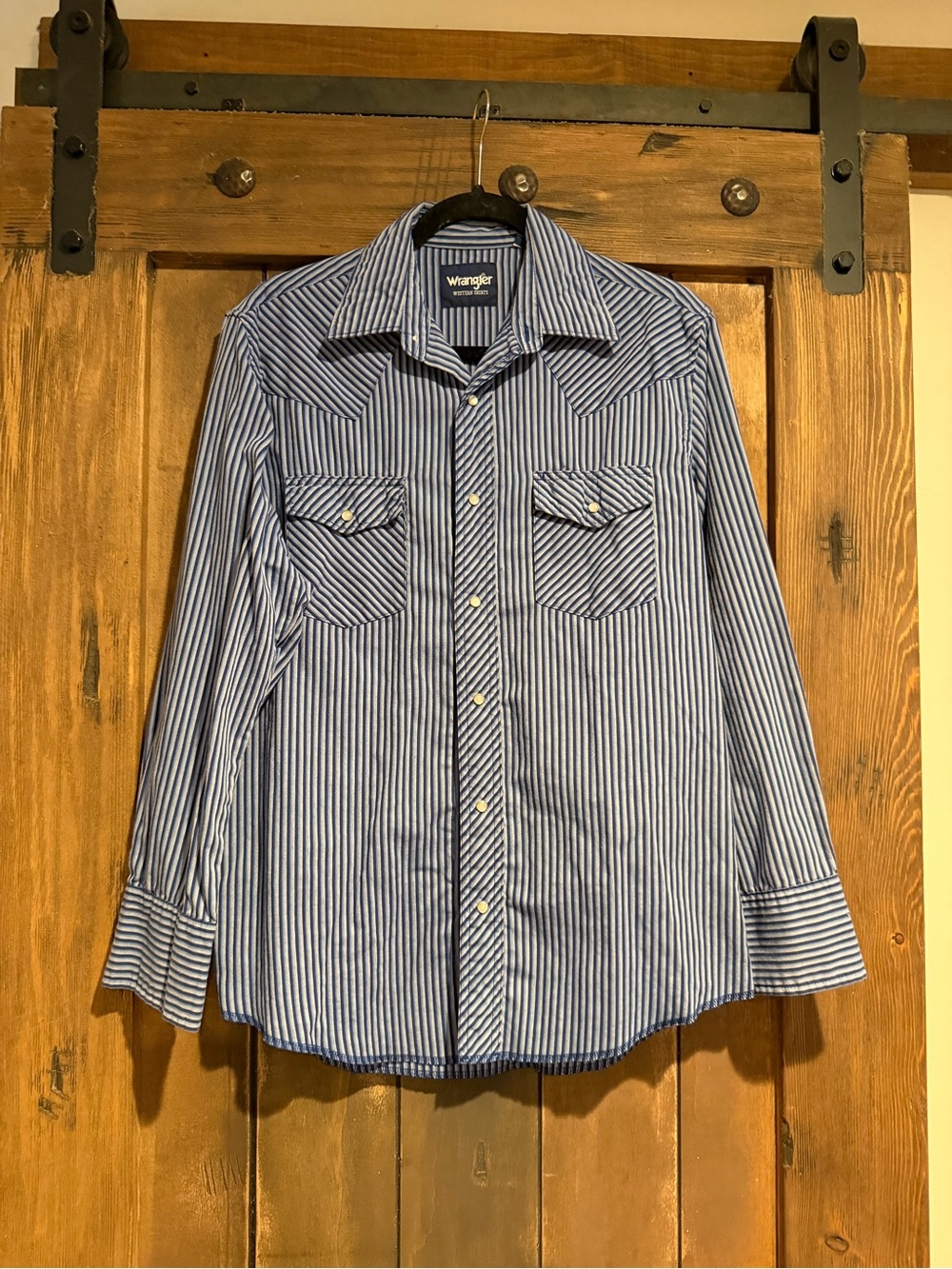 Wrangler Blue and White Striped Button-Up Shirt